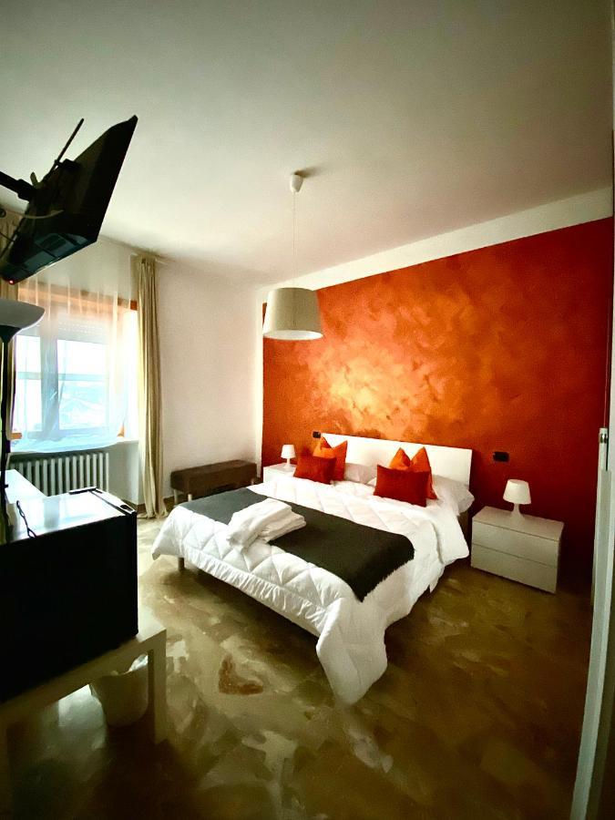 B&B Mo•Si Massa d'Albe Екстериор снимка