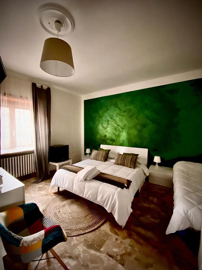 B&B Mo•Si Massa d'Albe Екстериор снимка
