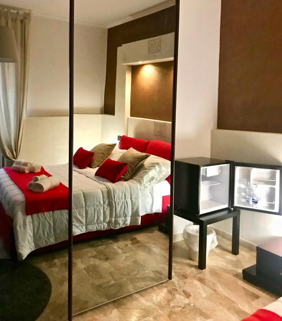 B&B Mo•Si Massa d'Albe Екстериор снимка